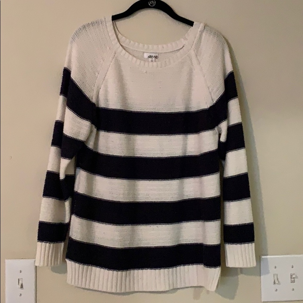 Navy blue & white striped sweater